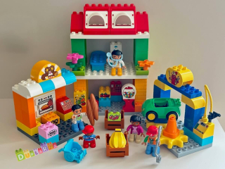Lego Duplo 10836 - Náměstí / Domek