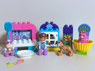 Lego Duplo 10828 - Doktorka Plyšáková  - Salon pro zvířátka