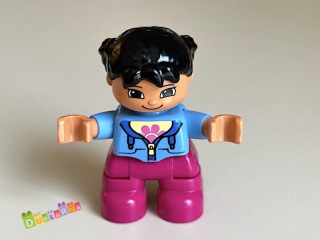 Lego Duplo Dítě - černovlasá holčička / růžové kalhoty