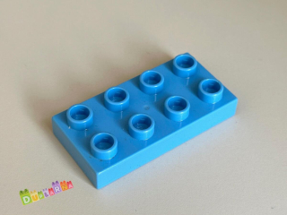 Lego Duplo Kostka 2x4 placatá světle modrá