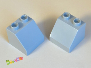 Lego Duplo Kostka 2x2 zkosená šedá