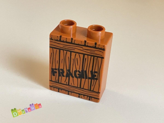 Lego Duplo - Kostka hnědá s potiskem - bedna "fragile"