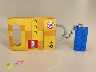 Lego 850152 klíčenka - Přívěsek na klíče – Světle Modrá kostka 2x4