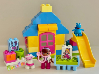Lego Duplo 10606 - Doktorka Plyšáková - Ordinace na dvorku