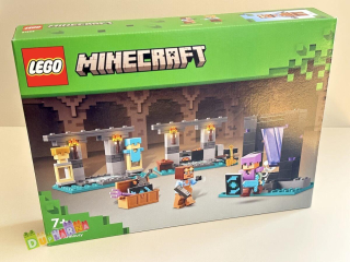 Lego Minecraft 21252 - Zbrojnice