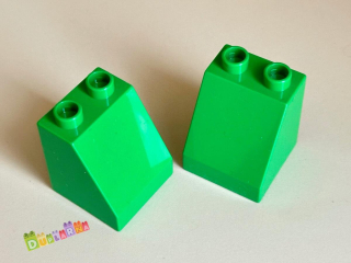 Lego Duplo Kostka 2x2x2 zkosená zelená vysoká