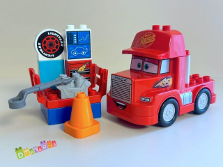 Lego Duplo Cars 10417 - Mack na závodech