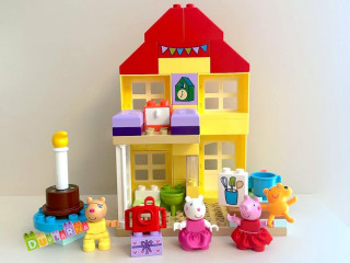 Lego Duplo 10433 - Prasátko Peppa a narozeninový dům